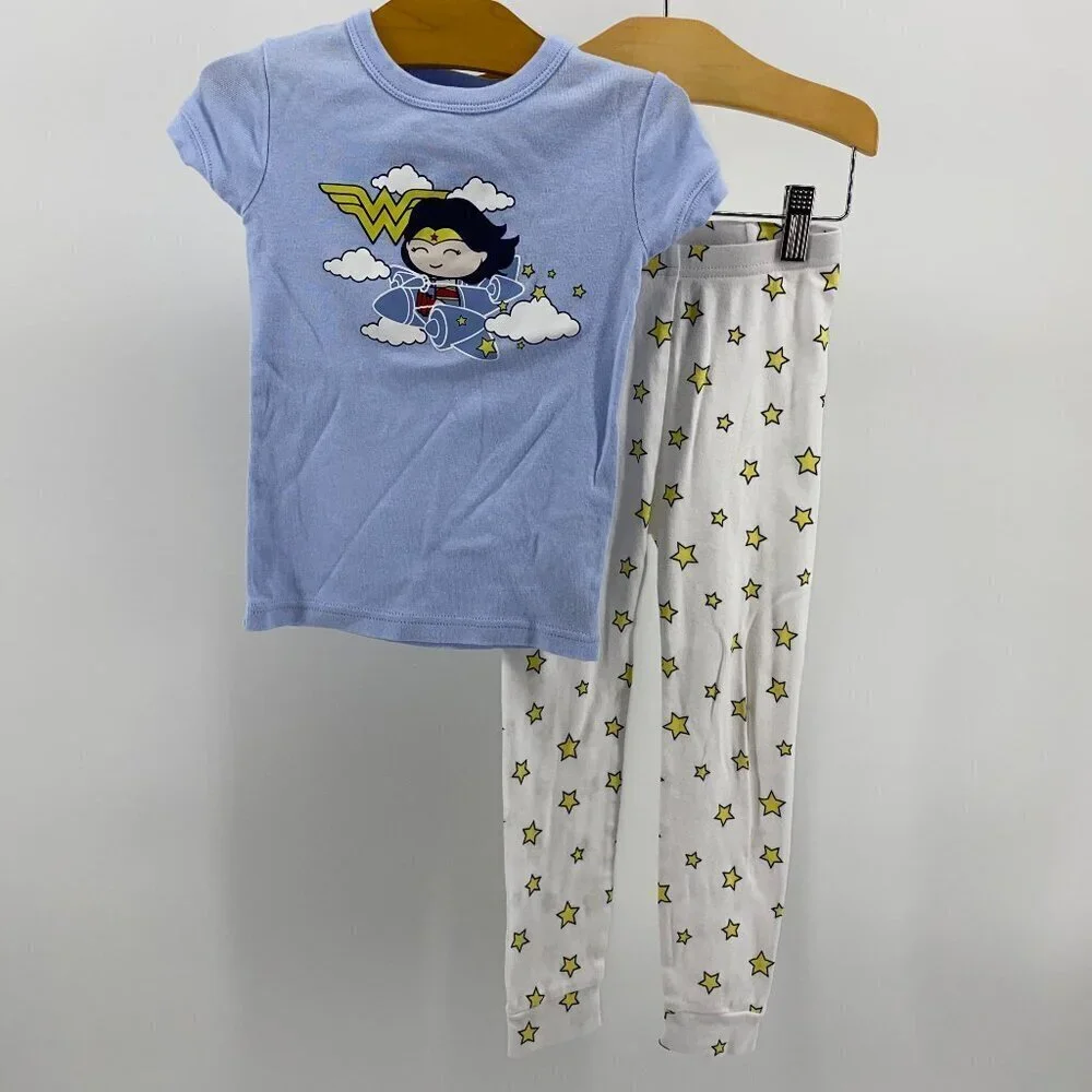 Baby Gap DC™ Wonder Woman 100% Organic Cotton PJ Set